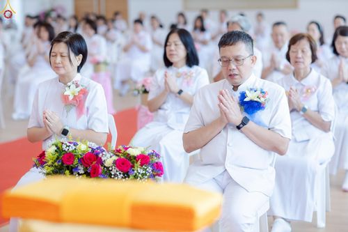 ภาพ No.254270:วันที่ 12 ตุลาคม พ.ศ. 2568 พิธีทอดกฐินสามัคคีวัดพระธรรมกายสิงคโปร์  新加坡法身寺功德衣法会 Dhammakaya Centre Singapore Kathina Ceremony  