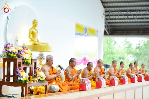 ภาพ No.230542:วันอาทิตย์ที่ 29 มิถุนายน พ.ศ. 2568  งานสัมมนาคณะสงฆ์จังหวัดอำนาจเจริญ โครงการกฐินสามัคคีทั่วไทย 30,000 วัด บูชาธรรม 81 ปี หลวงพ่อธัมมชโย และพิธีถวายสังฆทาน 409 วัด ครบรอบ 9 ปี ณ ธุดงคสถานอำนาจเจริญ