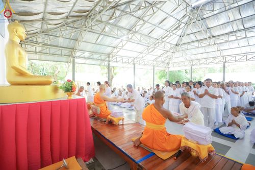 ภาพ No.158286:โครงการอบรมอุบาสก อุบาสิกาแก้ว  ตัวแทนทอดกฐิน 30,000 วัด ทั่วไทย บูชาธรรม 80 ปี หลวงพ่อธัมมชโย ระหว่างวันที่ 20-22 กันยายน พ.ศ. 2567 ณ จังหวัดบุรีรัมย์ รุ่นที่ 3