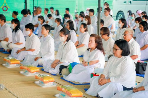 ภาพ No.109191:พิธีถวายภัตตาหารเป็นสังฆทาน แด่คณะพระธรรมยาตราฯ วันที่ 10 มกราคม พ.ศ. 2567 ณ อนุสรณ์สถานคลองบางนางแท่น อ.สามพราน จ.นครปฐม