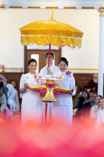 ภาพ No.270877:วันอาทิตย์ที่ 19 ตุลาคม พ.ศ. 2568 พิธีทอดกฐิน “หนึ่งไม่มีสอง” วัดพระธรรมกายนิวคาสเซิล เมืองนิวคาสเซิล ประเทศอังกฤษ 