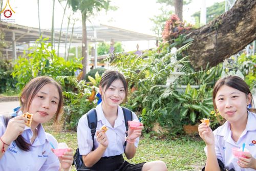 ภาพ No.103469:วันรวมพลังเด็กดี V-Star ผู้นำฟื้นฟูศีลธรรมโลก จังหวัดเชียงรายและจังหวัดพะเยา ณ ศูนย์ปฏิบัติธรรมจังหวัดเชียงราย วันที่ 2 ธันวาคม พ.ศ. 2566