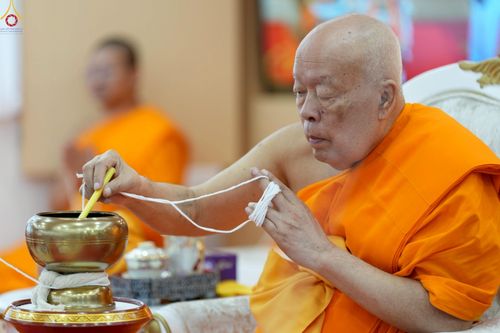 ภาพ No.233694:วันอาทิตย์ที่ 6 กรกฎาคม พ.ศ.2568 พิธีสมโภช 15 ปี วัดพระธรรมกายเกาลูน และพิธีมุทิตาสักการะเปรียญธรรม 9 ประโยค ณ วัดพระธรรมกายเกาลูน เขตปกครองพิเศษฮ่องกง สาธารณรัฐประชาชนจีน