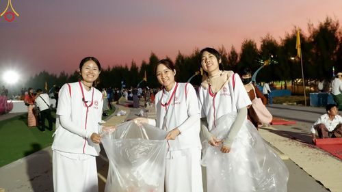 ภาพ No.206557:V.54 สารพัดV สารพัดดี ที่บางปลา ในโครงการธรรมยาตรา กตัญญูบูชา มหาปูชนียาจารย์ พระมงคลเทพมุนี(สด จนฺทสโร) พระผู้ปราบมาร อนุสรณ์สถาน 7 แห่ง ปีที่ 13 ระหว่างวันที่ 2-31 มกราคม พ.ศ. 2568