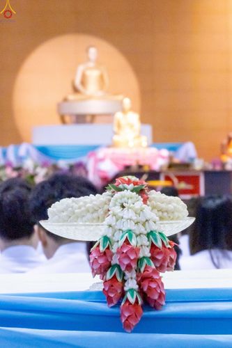 ภาพ No.243790:วันอาทิตย์ที่ 7 กันยายน พ.ศ. 2568 พิธีบูชาครูผู้ค้นพบวิชชาธรรมกาย , พิธีบูชาข้าวพระ ณ สภาธรรมกายสากล วัดพระธรรมกาย