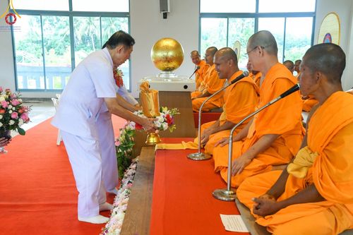 ภาพ No.96169:กฐินสามัคคี ฉลองวิหารพระมงคลเทพมุนี (สด จนฺทสโร) ณ ศูนย์ปฏิบัติธรรมภาคใต้ อ.บางกล่ำ จ.สงขลา วันที่ 19 พฤศจิกายน พ.ศ. 2566