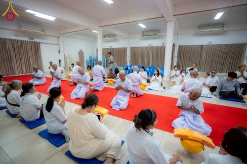 ภาพ No.278255:วันศุกร์ที่ 5 ธันวาคม พ.ศ. 2568 (วันพ่อแห่งชาติ) พิธีบรรพชาอุปสมบทหมู่ธรรมทายาท จำนวน 16 รูป โครงการบรรพชาอุปสมบทหมู่ รุ่นบูชาธรรมมหาปูชนียาจารย์ ประจำปี 2568  ณ ศูนย์ปฏิบัติธรรมและอบรมเยาวชนพระนครศรีอยุธยา จ.พระนครศรีอยุธยา