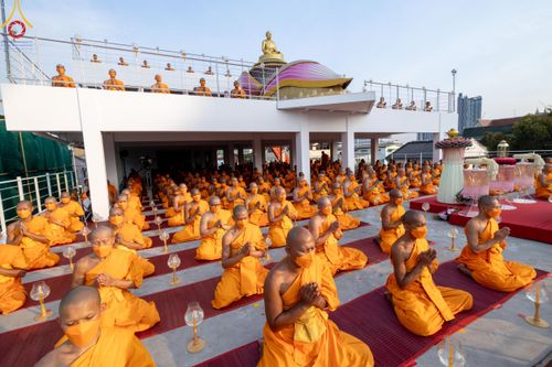 ภาพ No.119175:พิธีจุดประทีปถวายเป็นพุทธบูชา และบูชาธรรมมหาปูชนียาจารย์ พระมงคลเทพมุนี(สด จนฺทสโร) ในโครงการธรรมยาตราฯ วันที่ 26 มกราคม พ.ศ. 2567 ณ อาคารธรรมยาตรา กตัญญูบูชามหาปูชนียาจารย์ ตรงข้ามวัดปากน้ำภาษีเจริญ จ.กรุงเทพมหานคร