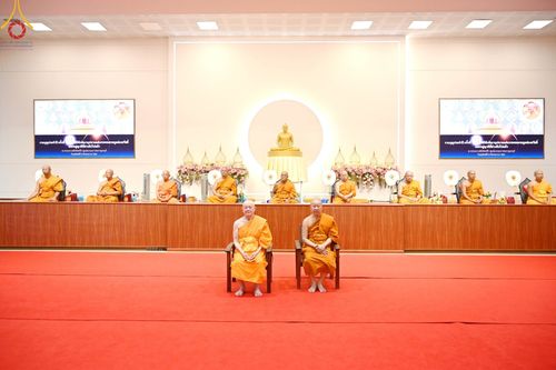 ภาพ No.87109:พิธีทักษิณานุปทานแด่บรรพชนตระกูลผ่องสวัสดิ์ และหมู่ญาติที่ล่วงลับไปแล้ว ณ มหาเจดีย์ทัตตชีโว ศูนย์อบรมเยาวชนกาญจนบุรี วันที่ 31 สิงหาคม พ.ศ. 2566