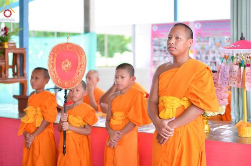 ภาพ No.143018:พิธีทอดผ้าป่าสามัคคีเพื่อสมทบทุนสร้างหอฉัน ๑๑๓ ปี  คุณยายอาจารย์มหารัตนอุบาสิกาจันทร์ขนนกยูง ครั้งที่ ๙ วันอาทิตย์ที่ ๓๐  มิถุนายน พ.ศ. ๒๕๖๗ ณ ศูนย์การศึกษาจอมบึง ต.รางบัว อ.จอมบึง จ.ราชบุรี