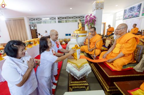 ภาพ No.260300:วันที่ 18 ตุลาคม พ.ศ. 2568 พิธีทอดกฐินสามัคคีทั่วไทย 30,000 วัด โดยคณะศิษยานุศิษย์ บูชาธรรม 81 ปี หลวงพ่อธัมมชโย ณ วัดกิ่วลม ต.บ่อหลวง อ.ฮอด จ.เชียงใหม่