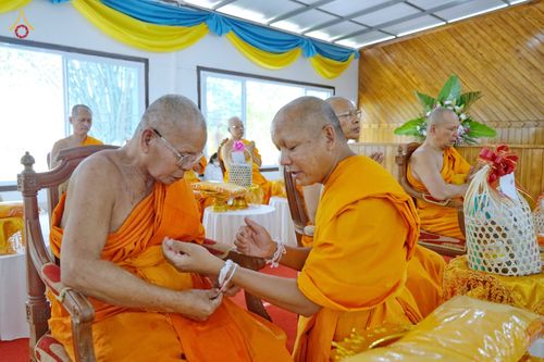 ภาพ No.80936:พิธีตักบาตรพระ ๒๑๖ รูป และ พิธีถวายมหาสังฆทาน ๕๒ วัด ฉลองครบรอบ ๑๖ ปี ธุดงคสถานพรรัตนแพร่ วันอังคารที่ ๙ พฤษภาคม พ.ศ.๒๕๖๖ ณ ธุดงคสถานพรรัตนะ อำเภอวังชิ้น จังหวัดแพร่