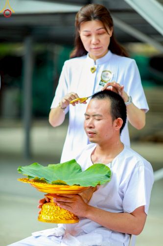 ภาพ No.216700:วันอาทิตย์ที่ 6 เมษายน พ.ศ. 2568 พิธีตัดปอยผม และปลงผมนาคธรรมทายาท โครงการบวชบูชาธรรม81ปี หลวงพ่อธัมมชโย โครงการ 1 และ 2 โครงการนานาชาติ AEC&WAB รุ่น CEO (ผู้บริหาร) รุ่นที่4 ณ หมู่บ้านบรรลุธรรม วัดพระธรรมกาย
