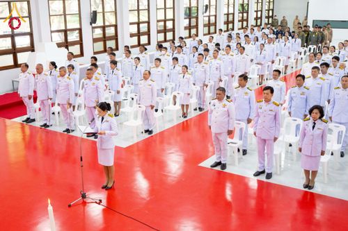 ภาพ No.237742:พิธีถวายเครื่องราชสักการะและวางพานพุ่ม และพิธีจุดเทียนถวายพระพรชัยมงคล เนื่องในโอกาสวันเฉลิมพระชนมพรรษา สมเด็จพระนางเจ้าสิริกิติ์ พระบรมราชินีนาถ พระบรมราชชนนีพันปีหลวง วันอังคารที่ 12 สิงหาคม พ.ศ. 2568  ณ อาคารปลูกศรัทธา 2 วัดพระธรรมกาย