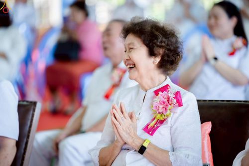 ภาพ No.258316:วันที่ 13 ตุลาคม พ.ศ. 2568 พิธีทอดกฐินสามัคคีทั่วไทย 30,000 วัด โดยคณะศิษยานุศิษย์ บูชาธรรม 81 ปี หลวงพ่อธัมมชโย ณ วัดทุ่งเจริญธรรม อ.อมก๋อย จ.เชียงใหม่