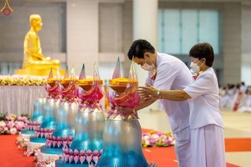 ภาพ No.88962:พิธีทอดผ้าป่าสมทบกฐินครั้งที่ 2 วันศุกร์ที่ 29 กันยายน พ.ศ. 2566 วันเพ็ญขึ้น 15 ค่ำ เดือน 10 ณ ห้องแก้วสารพัดนึก 1 วัดพระธรรมกาย