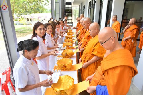 ภาพ No.132482:พิธีถวายมหาสังฆทานจันทบุรี 132 วัด บูชาธรรม 80 ปี หลวงพ่อธัมมชโย วันจันทร์ที่ 25 มีนาคม พ.ศ. 2567 ณ ศูนย์ปฏิบัติธรรมจันทบุรี