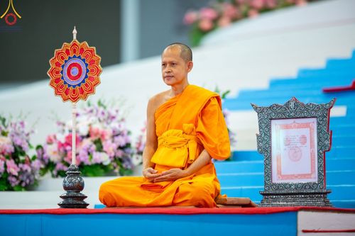 ภาพ No.85516:พิธีมุทิตาสักการะ พระราชาคณะ และพระครูสัญญาบัตร วันอาทิตย์ที่ 30 กรกฎาคม พ.ศ. 2566  ณ สภาธรรมกายสากล วัดพระธรรมกาย