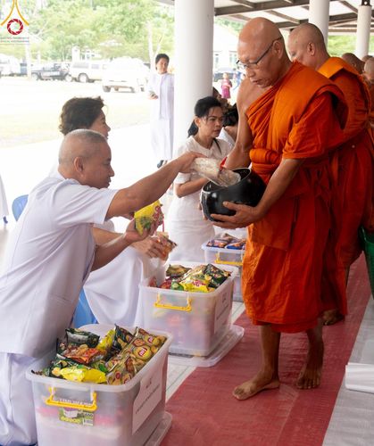 ภาพ No.142162:พิธีถวายสังฆทานแด่คณะสงฆ์ 323 วัด ปีที่ 20 ครั้งที่ 170 , พิธีมอบกองทุนหนุนแรงใจช่วยครูใต้ ปีที่ 17 ครั้งที่ 135 และพิธีทำบุญอุทิศส่วนกุศลให้ผู้วายชนม์ วันเสาร์ที่ 22 มิถุนายน พ.ศ.2567 ณ ศูนย์ปฏิบัติธรรมภาคใต้ อ.บางกล่ำ จ.สงขลา