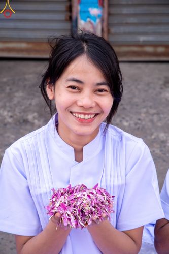 ภาพ No.120027:พิธีต้อนรับพระธรรมยาตรา ในโครงการธรรมยาตรา กตัญญูบูชา มหาปูชนียาจารย์ พระมงคลเทพมุนี(สด จนฺทสโร) พระผู้ปราบมาร อนุสรณ์สถาน 7 แห่ง ปีที่ 12 วันที่ 28 มกราคม พ.ศ. 2567 ณ วัดพระธรรมกาย จ.ปทุมธานี