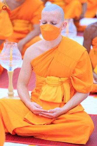 ภาพ No.118196:พิธีจุดประทีปถวายเป็นพุทธบูชา และบูชาธรรมมหาปูชนียาจารย์ พระมงคลเทพมุนี(สด จนฺทสโร) วันที่ 24 มกราคม พ.ศ. 2567 ณ อนุสรณ์สถานบางปลา อ.บางเลน จ.นครปฐม