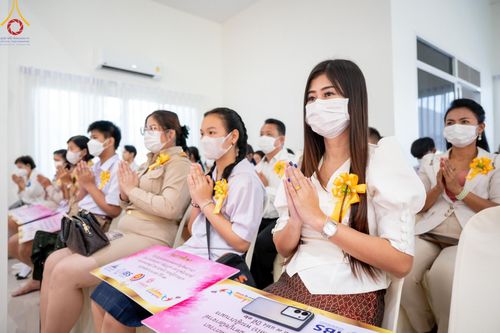 ภาพ No.107318:พิธีเจริญพระพุทธมนต์ ปฏิบัติธรรม มอบทุนการศึกษา ถวายสังฆทาน 140 วัด ณ ศุนย์ปฏิบัติธรรมพระมงคลเทพมุนี อ.สองพี่น้อง จ.สุพรรณบุรี วันเสาร์ที่ 6 มกราคม พ.ศ. 2567
