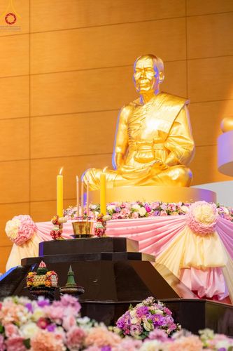ภาพ No.154284:พิธีบูชาครูผู้ค้นพบวิชชาธรรมกาย ณ สภาธรรมกายสากล วัดพระธรรมกาย วันอังคารที่ 17 กันยายน พ.ศ. 2567