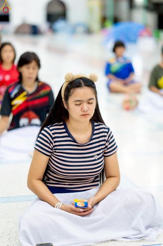 ภาพ No.235410:วันที่ 30-31 กรกฎาคม พ.ศ. 2568 วัดพระธรรมกาย มูลนิธิธรรมกาย ร่วมกับศูนย์ส่งเสริมศีลธรรมจังหวัดสุรินทร์ เปิดศูนย์พักพิงชั่วคราวเพื่อช่วยเหลือประชาชน ผู้อพยพจากเหตุปะทะกันตามแนวชายแดน ไทย-กัมพูชา ตั้งแต่วันที่ 24 กรกฎาคม พ.ศ.2568 เป็นต้นไป