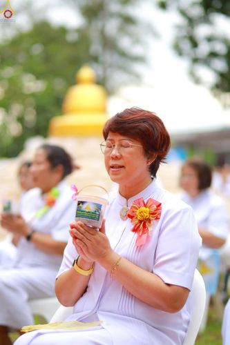 ภาพ No.238358:วันเสาร์ที่ 9 สิงหาคม พ.ศ. 2568 พิธีกลั่นแผ่นดิน โปรยทราย และจุดประทีปถวายเป็นพุทธบูชา จ.ระยอง สถาปนาองค์พระเจดีย์เพื่อสร้างสันติภาพโลก ณ ศูนย์ปฏิบัติธรรมระยอง(บ้านช่องลม) ต.บางบุตร อ.บ้านค่าย จ.ระยอง