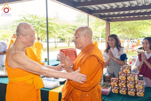 ภาพ No.238682:วันเสาร์ที่ 16 สิงหาคม พ.ศ. 2568 สัมมนาคณะสงฆ์โครงการกฐินสามัคคี 30,000 วัดทั่วไทย เพื่อฟื้นฟูพระพุทธศาสนา ณ แผ่นดินทอง พระมหาเจดีย์ทัตตชีโว ศูนย์อบรมเยาวชนกาญจนบุรี