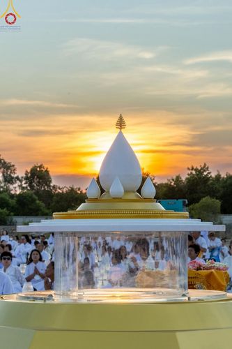 ภาพ No.211641:วันอาทิตย์ที่ 16 มีนาคม พ.ศ. 2568 พิธีอัญเชิญพระบรมสารีริกธาตุ ประดิษฐาน ณ ปทุมเจดีย์ ศูนย์อบรมเยาวชนปัตตานี