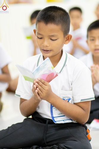 ภาพ No.185070:กิจกรรมวันรวมพลังเด็กดี V-Star ผู้นำฟื้นฟูศีลธรรมโลก จังหวัดระยอง ณ ศูนย์ปฏิบัติธรรมระยอง (บ้านช่องลม) ในวันเสาร์ที่ 14 ธันวาคม พ.ศ. 2567