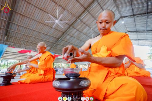 ภาพ No.276524:วันพุธที่ 3 ธันวาคม  พ.ศ. 2568 โครงการอุปสมบทหมู่ รุ่นบูชาธรรมมหาปูชนียาจารย์ 2568 ศูนย์อบรมเยาวชนผาสุกวานิช จังหวัดราชบุรี