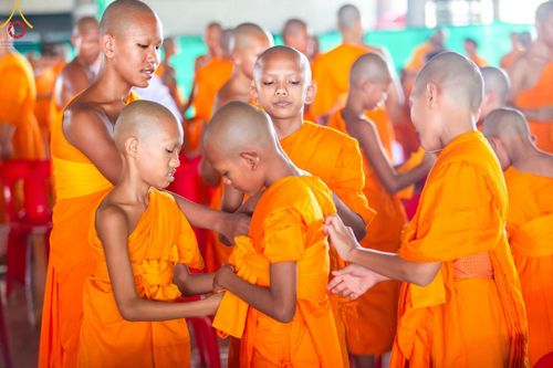 ภาพ No.134164:พิธีบรรพชาสามเณร โครงการบรรพชาสามเณร ฟื้นฟูพระพุทธศาสนาทั่วไทย ศูนย์อบรมวัดพระธรรมกาย วันเสาร์ที่ 6 เมษายน พ.ศ. 2567