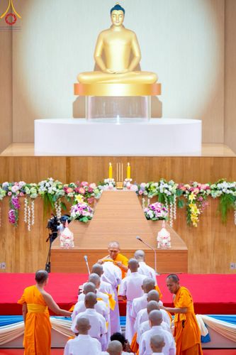 ภาพ No.215784:วันเสาร์ที่ 5 เมษายน พ.ศ. 2568 พิธีขอบรรพชา พิธีขอสรณคมน์และศีล  พิธีขอนิสสัย พิธีถวายบาตร ในโครงการบรรพชาสามเณรฟื้นฟูพระพุทธศาสนาทั่วไทย , โครงการหน่อแก้วเปรียญธรรม รุ่นที่ 13 ,  โครงการสามเณรยุวธรรมทายาท รุ่นที่ 33 , โครงการสามเณรมัชฌิมธรรมทายาท รุ่นที