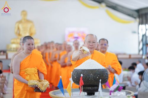 ภาพ No.198509:งานบุญล้านนา พิธีถวายสังฆทาน ตานข้าวใหม่,  พิธีทอดผ้าป่าบำรุงธุดงคสถานล้านนา,  พิธีถวายเครื่องเสียง เพื่อใช้ในงานพระพุทธศาสนา,  พิธีถวายรัตนบุปผา บูชาพระรัตนตรัย,  พิธีถวายภัตตาหารเป็นสังฆทาน วันอาทิตย์ที่ 19 มกราคม พุทธศักราช 2568  ณ ธุดงคสถานล้านนา