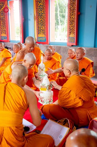 ภาพ No.276379:วันศุกร์ที่ 5 ธันวาคม 2568 (วันพ่อแห่งชาติ) พิธีบรรพชาอุปสมบทหมู่ธรรมทายาท จำนวน 14 รูป โครงการบรรพชาอุปสมบทหมู่ รุ่นบูชาธรรมมหาปูชนียาจารย์ ประจำปี 2568  ณ ศูนย์อบรมเยาวชนบางปะหัน จังหวัดพระนครศรีอยุธยา