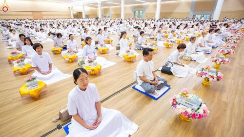 ภาพ No.225366:วันอาทิตย์ที่ 18 พฤษภาคม พ.ศ. 2568 พิธีร่วมบุญการศึกษา พระภิกษุ สามเณร ณ ห้องแก้วสารพัดนึก 2 วัดพระธรรมกาย