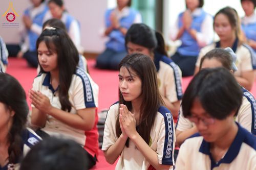 ภาพ No.298755:วันที่ 20 มกราคม พ.ศ. 2569 พิธีทอดผ้าป่าทำนุบำรุงศาสนสถาน ณ วัดไร่ขิง อ.สามพราน จ.นครปฐม ในโครงการธรรมยาตรา กตัญญูบูชา มหาปูชนียาจารย์ พระมงคลเทพมุนี(สด จนฺทสโร) พระผู้ปราบมาร อนุสรณ์สถาน 7 แห่ง ปีที่ 14