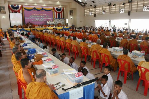 ภาพ No.3077:พิธีถวายสังฆทานแด่คณะสงฆ์ 266 วัด ใน 4 จังหวัดภาคใต้ ครั้งที่ 10