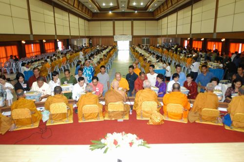 ภาพ No.3058:พิธีถวายสังฆทานแด่คณะสงฆ์ 266 วัด ใน 4 จังหวัดภาคใต้ ครั้งที่ 5