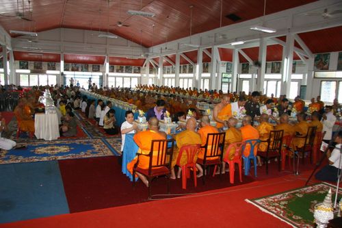 ภาพ No.3064:พิธีถวายสังฆทานแด่คณะสงฆ์ 266 วัด ใน 4 จังหวัดภาคใต้ ครั้งที่ 6