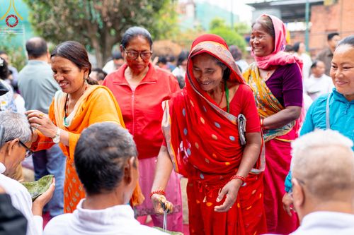 ภาพ No.313362:วันพุธที่ 11 มีนาคม พ.ศ. 2569 พิธีตัดปอยผมโครงการบรรพชาสามเณร  ณ วัดอเชศวร (Aksheswar Mahavihar) ประเทศเนปาล