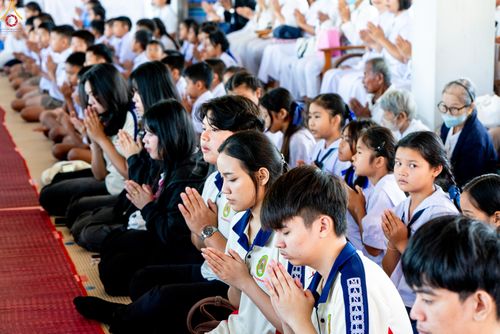 ภาพ No.288712:วันที่ 5 มกราคม พ.ศ. 2569 พิธีทอดผ้าป่าทำนุบำรุงศาสนสถาน ณ วัดศิลามูล อ.บางเลน จ.นครปฐม ในโครงการธรรมยาตรา กตัญญูบูชา มหาปูชนียาจารย์ พระมงคลเทพมุนี(สด จนฺทสโร) พระผู้ปราบมาร อนุสรณ์สถาน 7 แห่ง ปีที่ 14