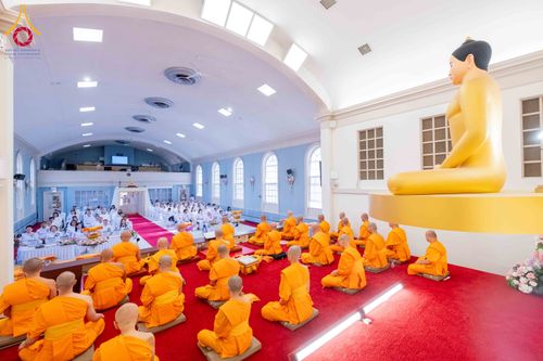 ภาพ No.318981:วันที่ 29 มีนาคม พ.ศ.2569 พิธีทอดผ้าป่าวัดพระธรรมกาย 20 ศูนย์สาขา และการประชุมภาคพื้นอเมริกา ไตรมาสที่ 1/2569 วัดพระธรรมกายชิคาโก ประเทศสหรัฐอเมริกา