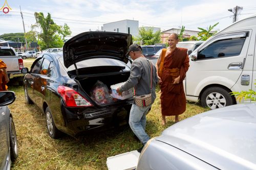 ภาพ No.234549:วันพฤหัสบดีที่ 24 กรกฎาคม พ.ศ. 2568 พิธีถวายสังฆทานแก่คณะสงฆ์ 323 วัด , พิธีมอบกองทุนหนุนแรงใจช่วยครูใต้ , พิธีทำบุญส่วนกุศลแด่ผู้วายชนม์ ในเหตุการณ์ความไม่สงบ 4 จังหวัด ชายแดนภาคใต้ (ปัตตานี , ยะลา , นราธิวาส , สงขลา) ปีที่ 21 ครั้งที่ 179 ณ วัดเวฬุวัน 