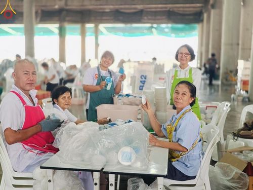 ภาพ No.58394:V.41 เทหมดใจ  ลุยต่อไป ร้อยซาวปี การเตรียมงาน การปฏิบัติงาน และการเก็บงาน ของเจ้าหน้าที่หน่วยงานต่างๆ เพื่อพิธีฉลองอายุวัฒนมงคล 80 ปี หลวงพ่อธัมมชโย และรับถวายมหาสังฆทาน 10,000 กว่าวัดทั่วประเทศ ในวันคุ้มครองโลก จันทร์ที่ 22 เมษายน พ.ศ. 2567