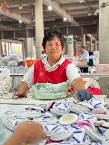 ภาพ No.150750:V.44 เพื่อพ่อ ภาพเตรียมงาน ปฎิบัติงาน ของเจ้าหน้าที่ อาสาสมัคร ทุกสถานะ เพื่อความสำเร็จ ในงานวันธรรมชัย วันอังคารที่ 27 สิงหาคม พ.ศ. 2567