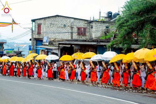 ภาพ No.226418:วันที่ 7-10 พฤษภาคม พ.ศ. 2568 โครงการเดินธรรมยาตรา สยาม-ลังกา ธรรมยาตรา ฉลองเทศกาลวิสาขบูชาแห่งชาติ ศรีลังกา บูชาธรรม 81 ปี หลวงพ่อธัมมชโย เมืองนูวราอิลิยา ประเทศศรีลังกา