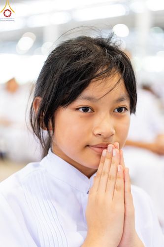 ภาพ No.136732:พิธีตักบาตร พิธีบูชาข้าวพระ ในวันอาทิตย์ต้นเดือนที่ 5 พฤษภาคม พ.ศ. 2567 ณ วัดพระธรรมกาย จ.ปทุมธานี